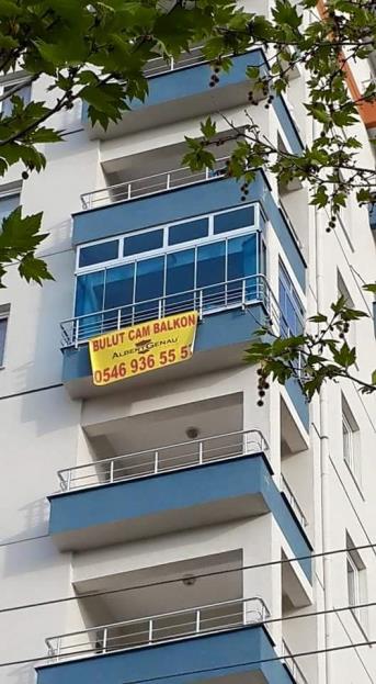 Cam Balkon