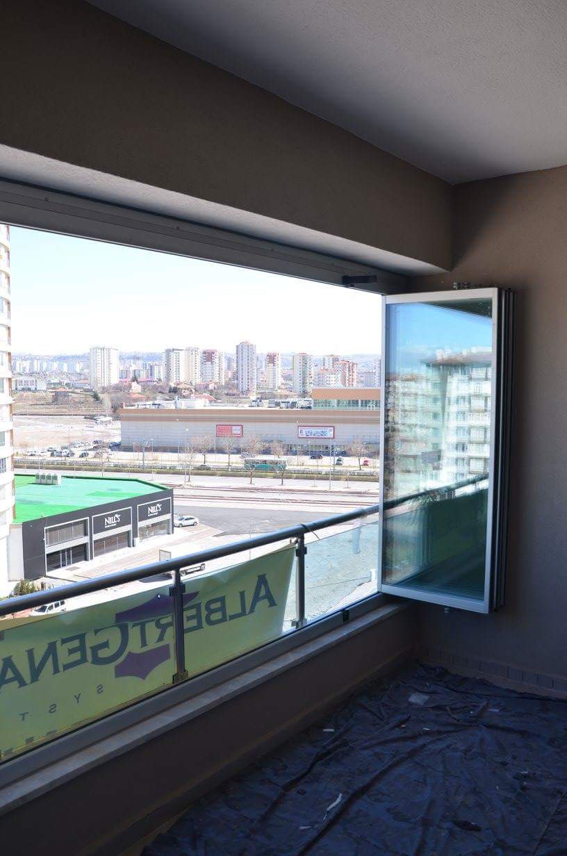 Isı Camlı Cam Balkon Sistemi